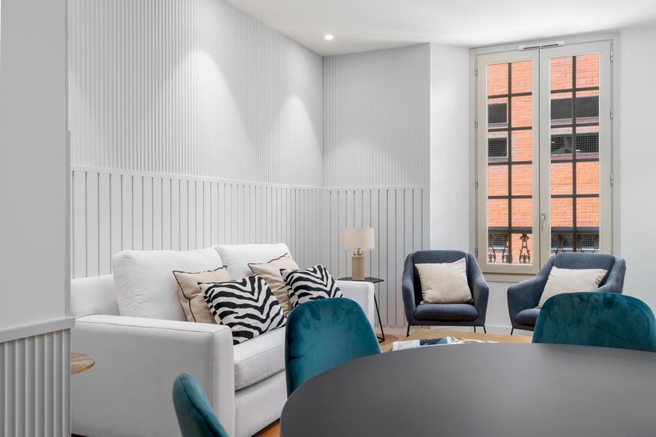 Atico Plaza Del Teatro 3 Habitaciones مالقة المظهر الخارجي الصورة